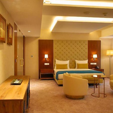 Bravia Hotel Niamey Ngoại thất bức ảnh