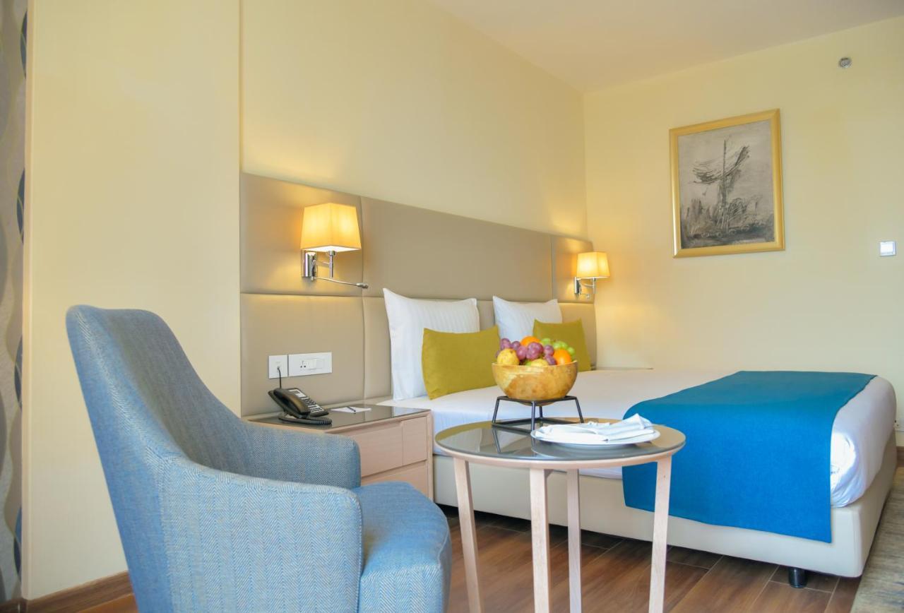Bravia Hotel Niamey Ngoại thất bức ảnh