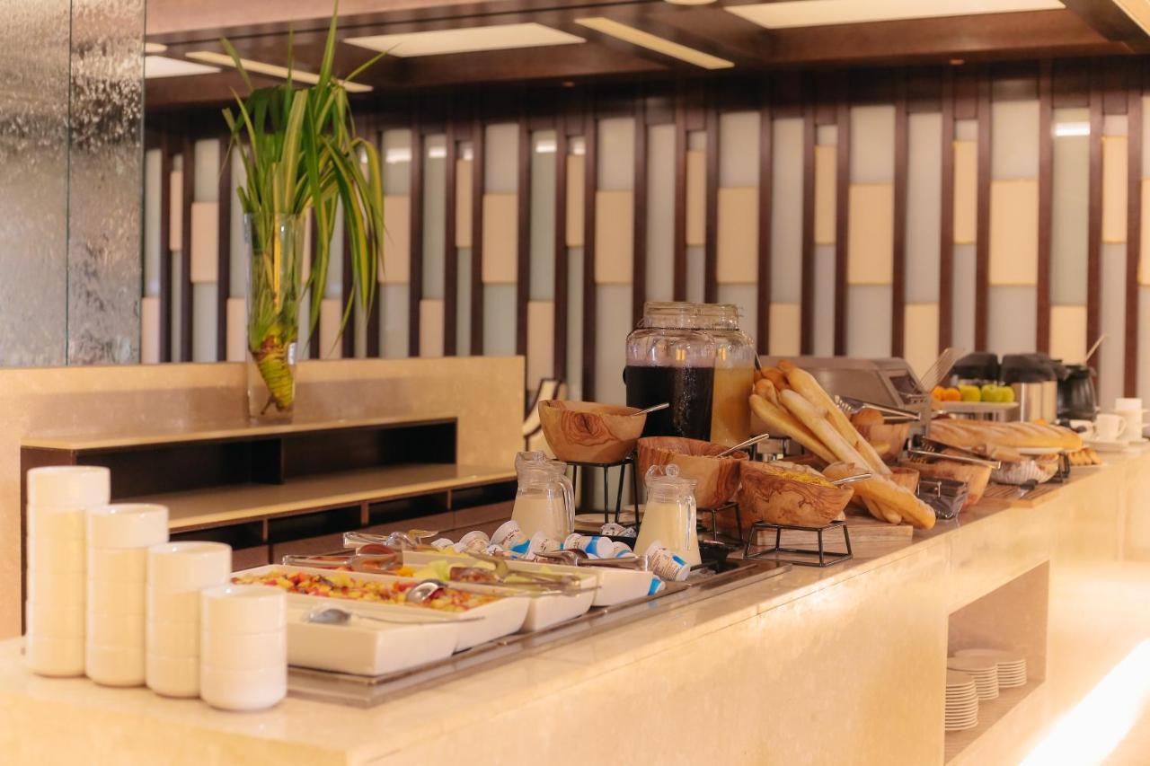 Bravia Hotel Niamey Ngoại thất bức ảnh