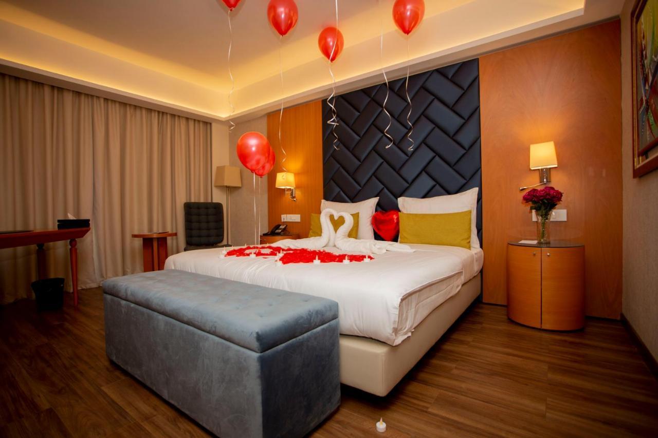Bravia Hotel Niamey Ngoại thất bức ảnh